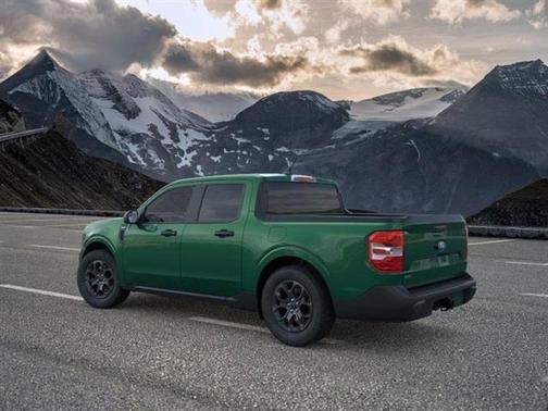 Green 2025 Ford Maverick XLT