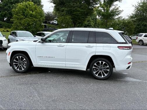 2023 Jeep Grand Cherokee OVERLAND