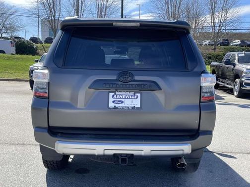 2023 Toyota 4Runner TRD OFF ROAD