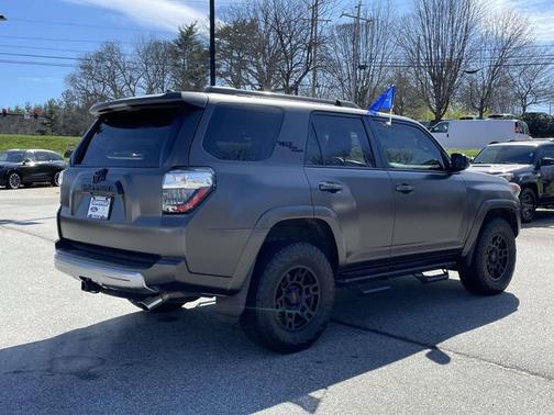 2023 Toyota 4Runner TRD OFF ROAD
