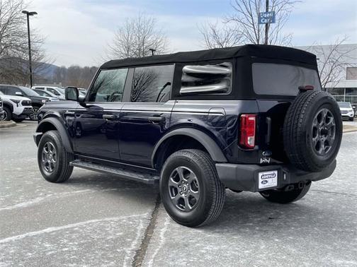 2021 Ford Bronco 