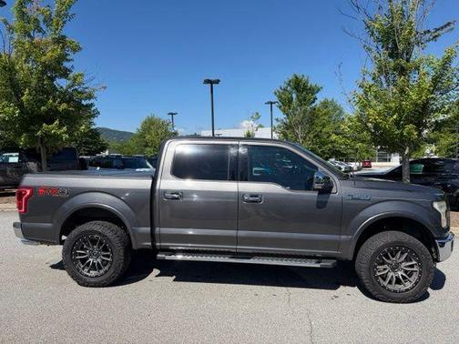 Magnetic Metallic 2015 Ford F-150 Lariat