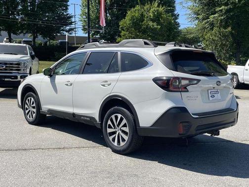 Crystal White Pearl 2020 Subaru Outback Premium