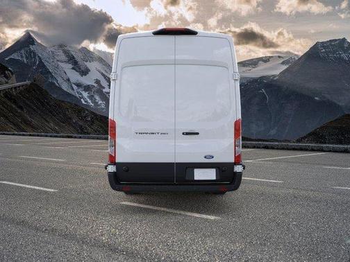 Oxford White 2026 Ford Transit-250 Base