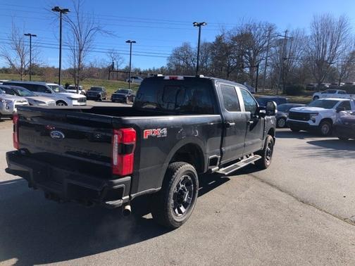 2025 Ford F-250 XL