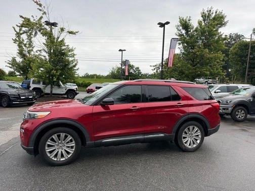 Rapid Red Metallic Tinted Clearcoat 2020 Ford Explorer Limited