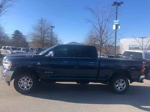 2022 RAM 3500 LARAMIE