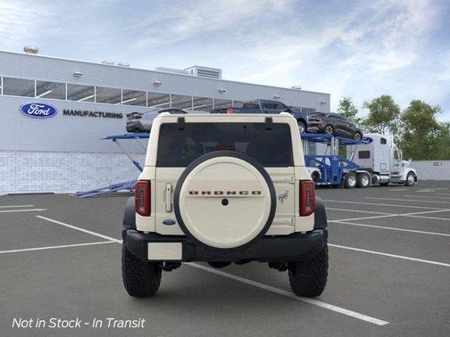 Wimbledon White 2026 Ford Bronco Outer Banks