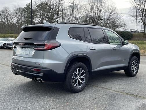 2024 GMC Acadia AT4