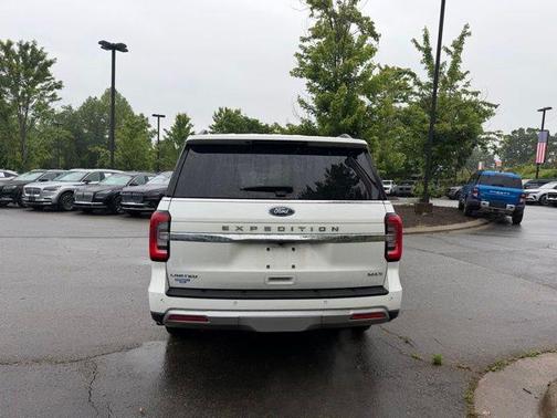 White Metallic 2024 Ford Expedition Max Limited
