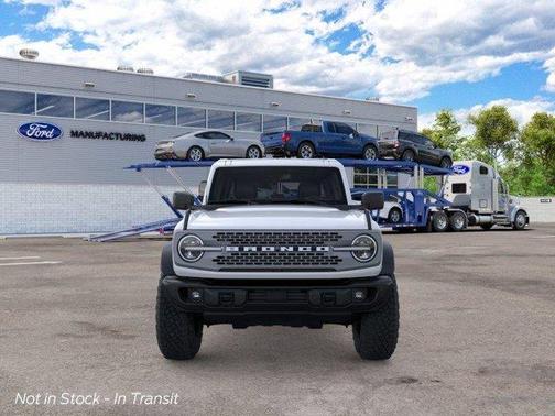 Oxford White 2026 Ford Bronco Badlands