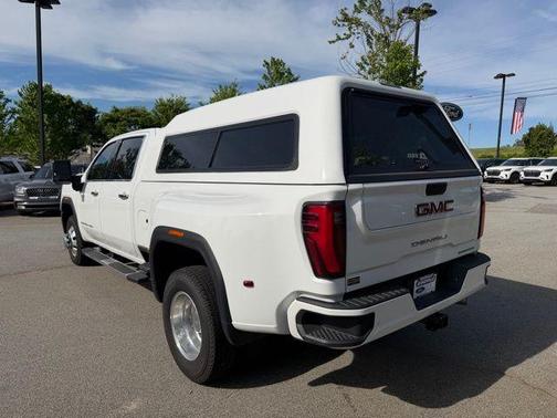 Summit White 2025 GMC Sierra 3500 Denali