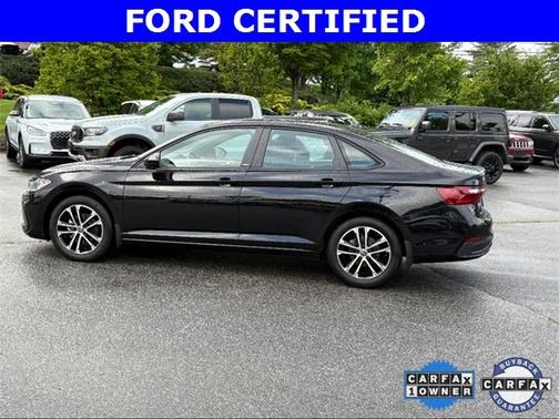 2025 Volkswagen Jetta 1.5T SPORT