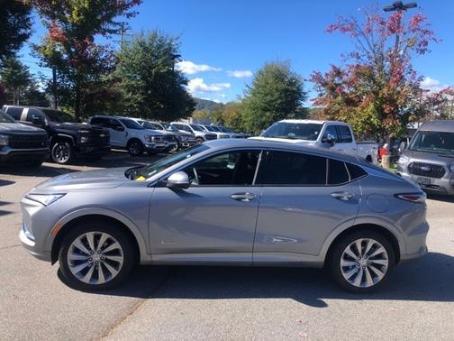 2024 Buick Envista AVENIR