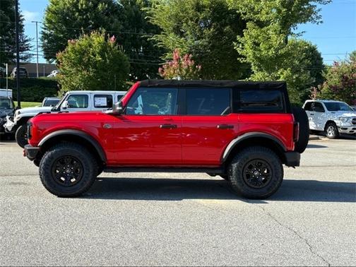 2022 Ford Bronco WILDTRAK