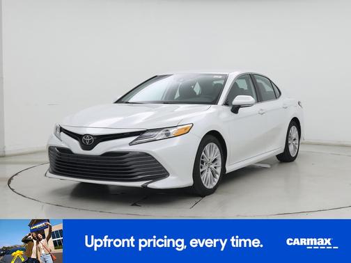 White 2020 Toyota Camry XLE