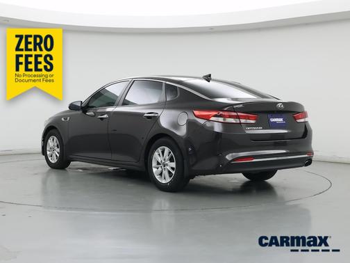 Brown 2018 Kia Optima LX