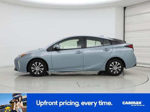 2021 Toyota Prius LE