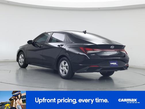 2021 Hyundai ELANTRA SE