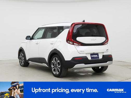 White 2022 Kia Soul X-Line