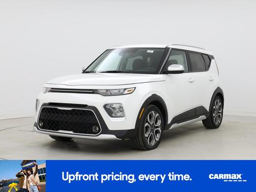 White 2022 Kia Soul X-Line