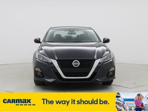 2022 Nissan Altima SL