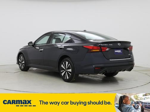 2022 Nissan Altima SL