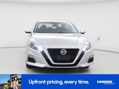 2022 Nissan Altima SV