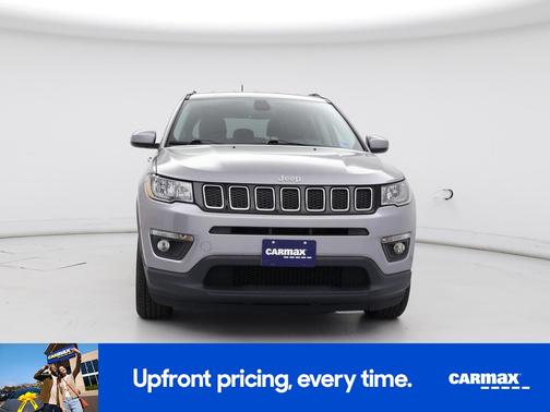 Gray 2018 Jeep Compass Latitude