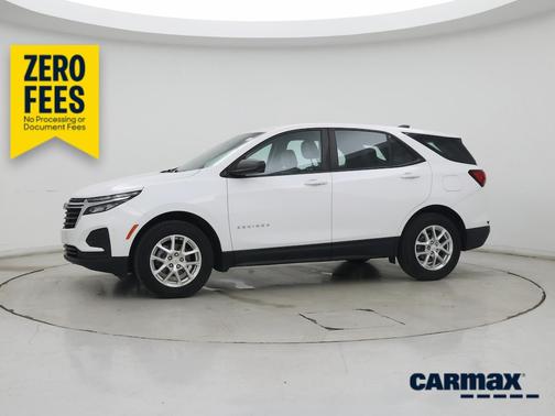 White 2022 Chevrolet Equinox LS