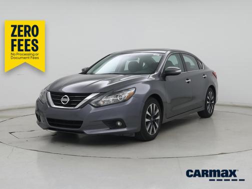 Gray 2016 Nissan Altima SL