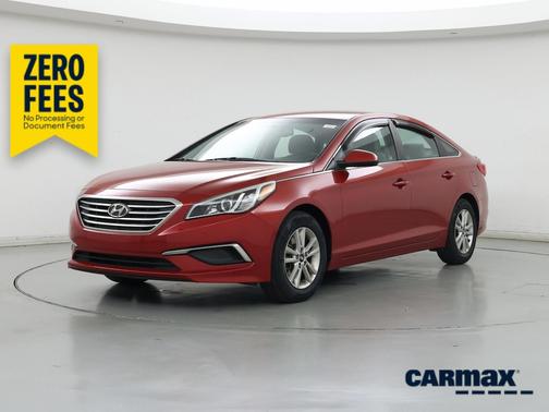 Red 2017 Hyundai SONATA SE