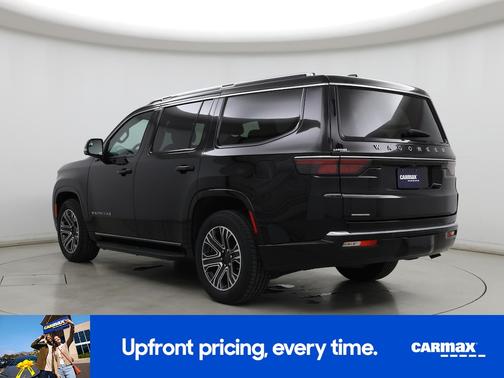 2023 Jeep Wagoneer Base