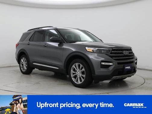 Gray 2022 Ford Explorer XLT