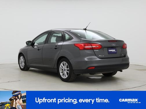 Gray 2018 Ford Focus SE