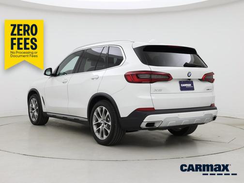White 2019 BMW X5 xDrive40i