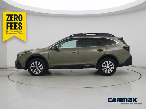 Green 2022 Subaru Outback Premium