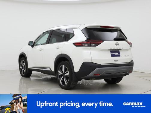 White 2022 Nissan Rogue SL