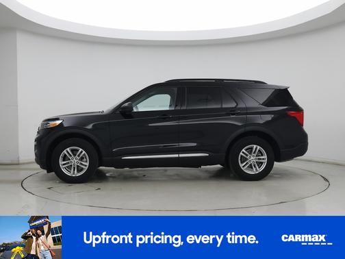 Black 2023 Ford Explorer XLT