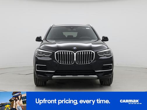 Black 2022 BMW X5 xDrive40i
