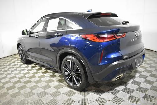 2022 INFINITI QX55 LUXE