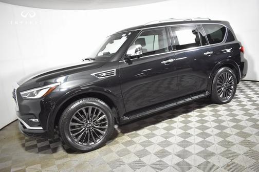 2023 INFINITI QX80 SENSORY