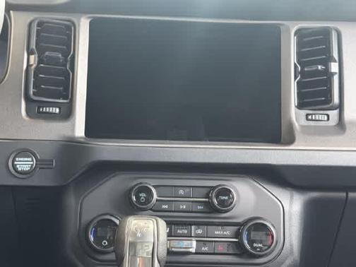 Avalanche Gray 2026 Ford Bronco Big Bend