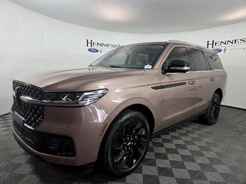 Sunrise Copper Metallic Pearlcoat 2026 Lincoln Navigator Black Label