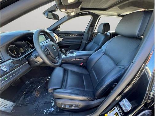 2015 BMW 750 Li