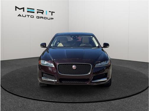2018 Jaguar XF 25t Premium