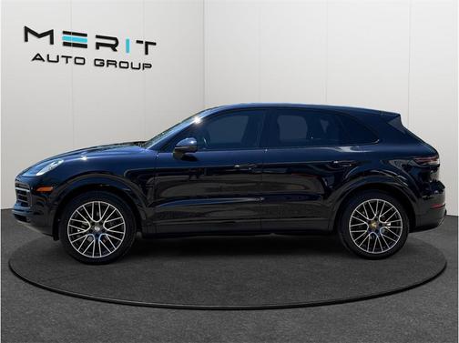 Blue 2020 Porsche Cayenne Cayenne