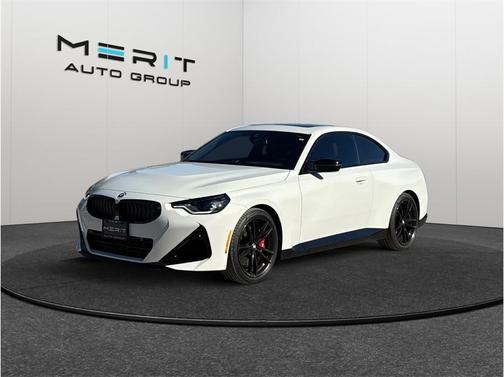 2023 BMW M240 i