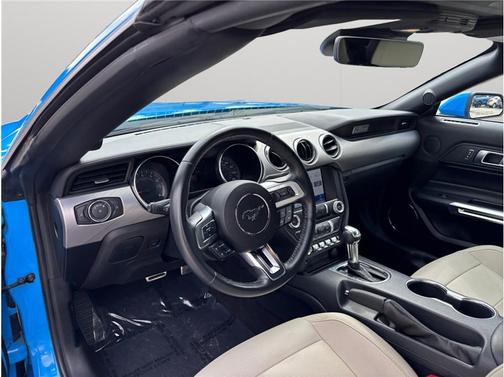 2022 Ford Mustang EcoBoost Premium