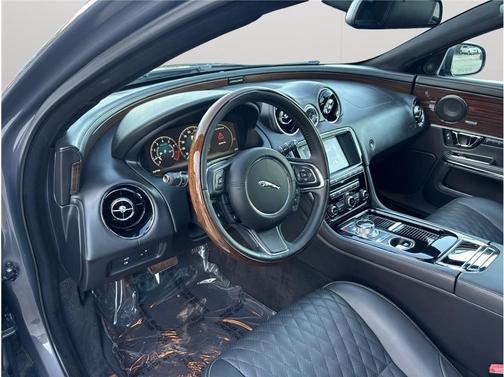 2016 Jaguar XJ XJL Portfolio